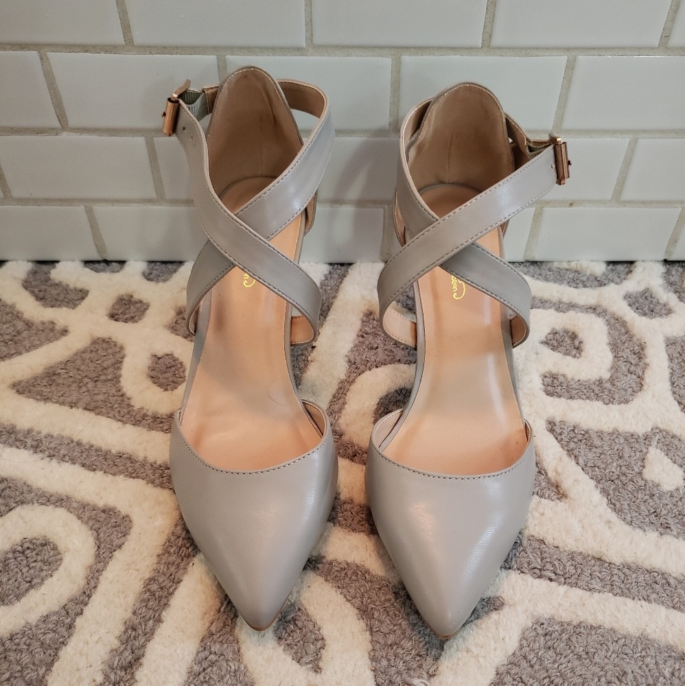 Womens Shoes